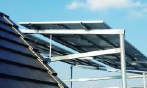 Hệ thống 4.62KWp sử dụng 12 tấm pin...