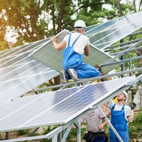 Những điều cần biết khi đầu tư điện mặt trời cho gia đình